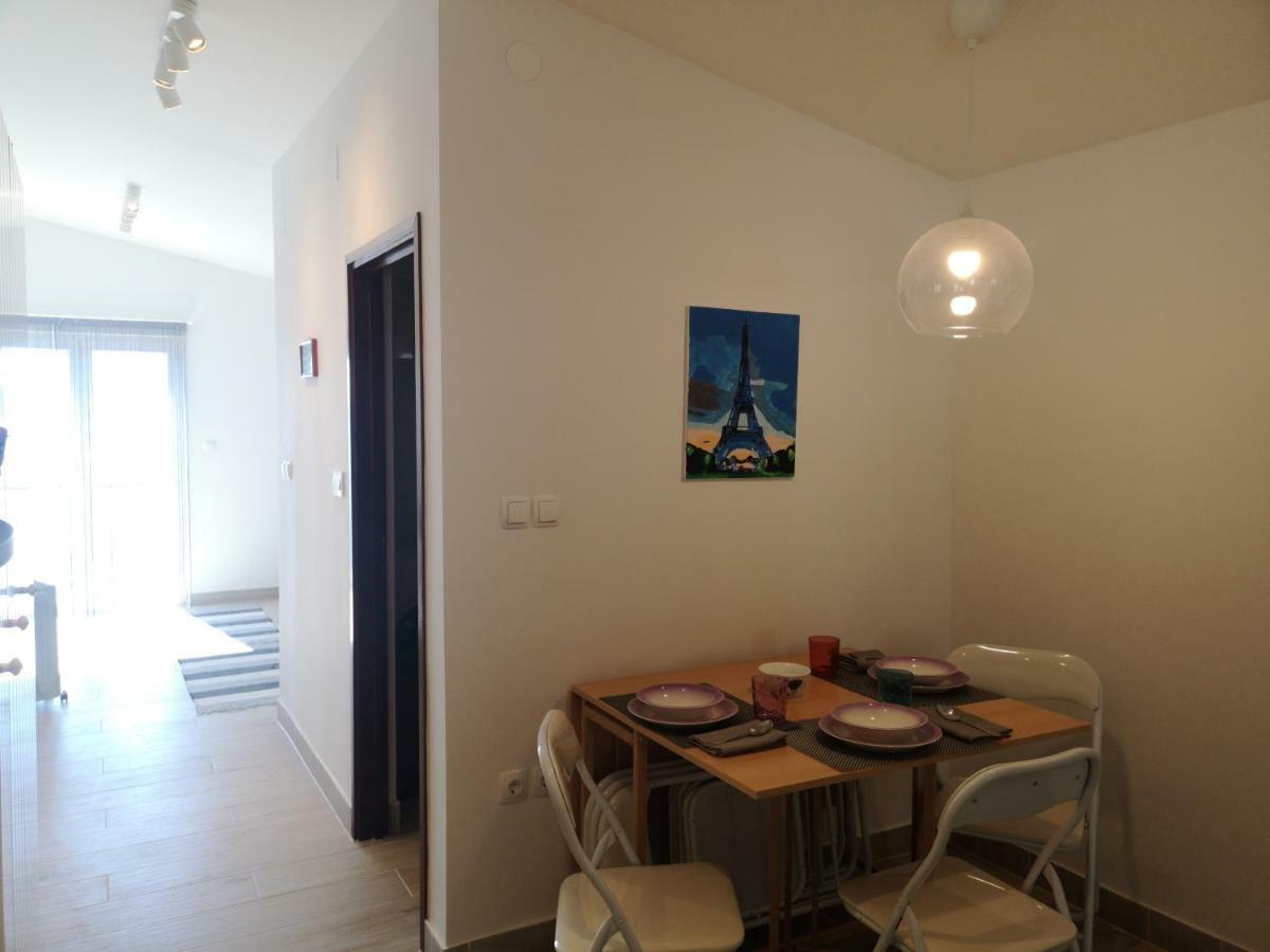 Apartman Studio Kod Ujevica 巴什卡沃达 外观 照片
