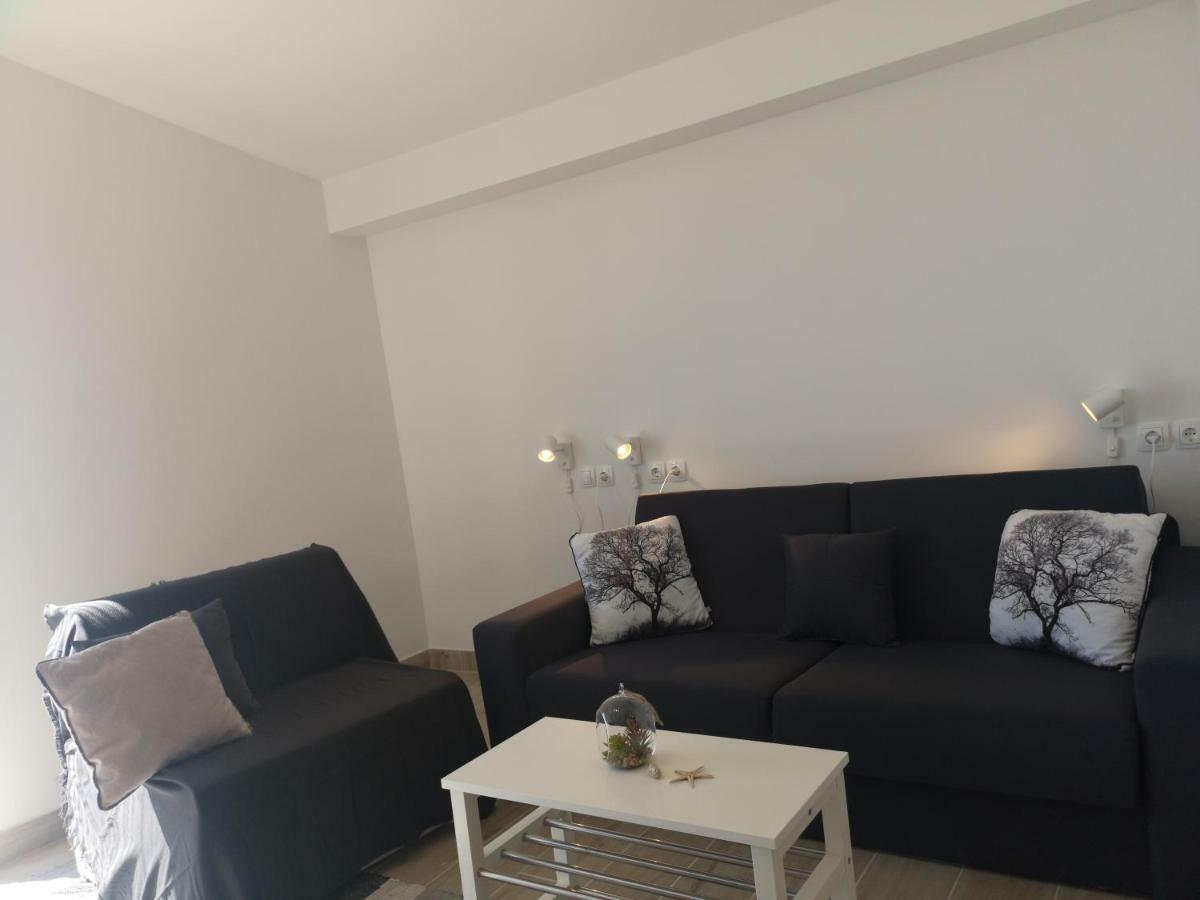 Apartman Studio Kod Ujevica 巴什卡沃达 外观 照片