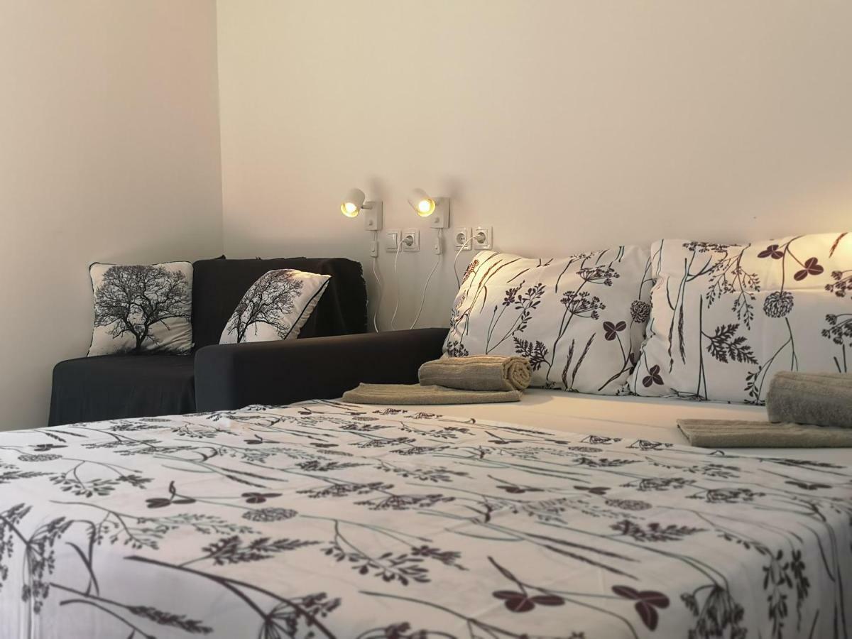 Apartman Studio Kod Ujevica 巴什卡沃达 外观 照片